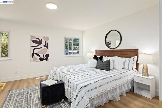 321 321 Semillon Cir, Clayton, CA 94517