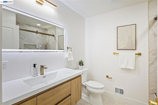 321 321 Semillon Cir, Clayton, CA 94517