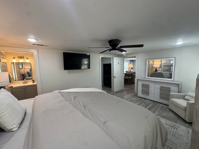 198 Medical Lane, Grand Isle, LA 70358