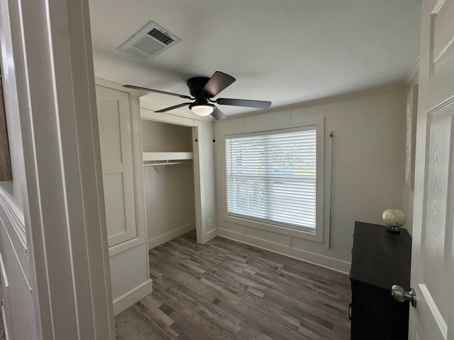 198 Medical Lane, Grand Isle, LA 70358