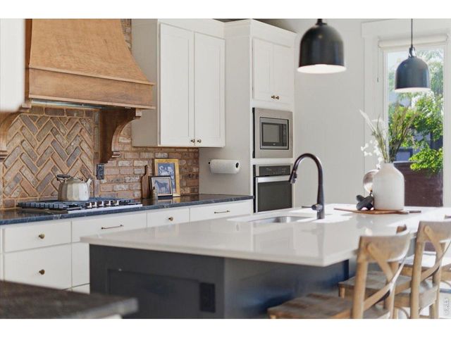 2092 Glean Dr, Windsor, CO 80550