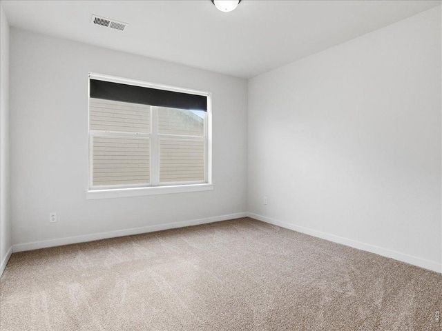 2092 Glean Dr, Windsor, CO 80550