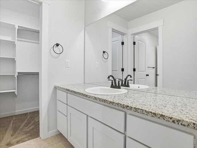 2092 Glean Dr, Windsor, CO 80550