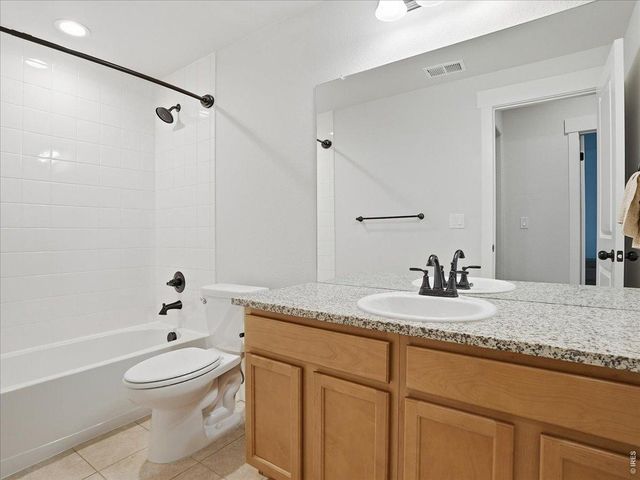 2092 Glean Dr, Windsor, CO 80550