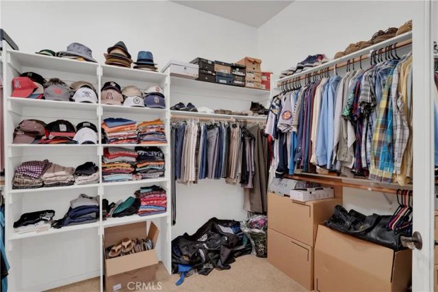 925 Valley, Vista, CA 92084