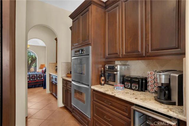 925 Valley, Vista, CA 92084