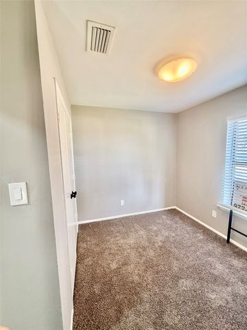 2209 Hardy Road, Grand Prairie, TX 75051