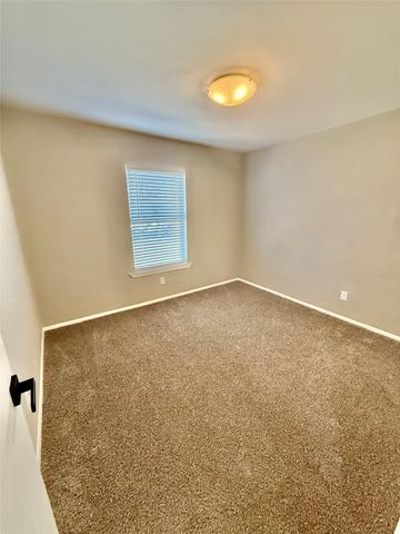 2209 Hardy Road, Grand Prairie, TX 75051