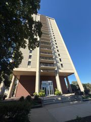 2901 S Michigan Avenue 308, Chicago, IL 60616