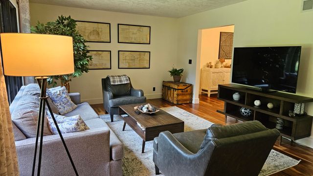 6396 RS Avenue E, Scotts, MI 49088