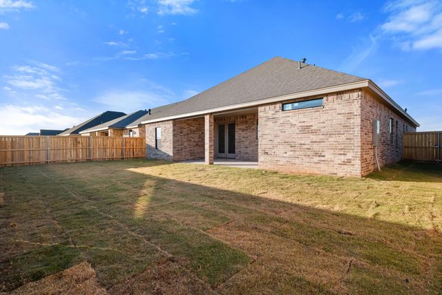 1121 N 6th Street, Wolfforth, TX 79382
