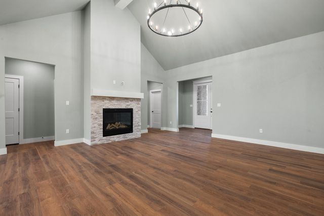 1121 N 6th Street, Wolfforth, TX 79382