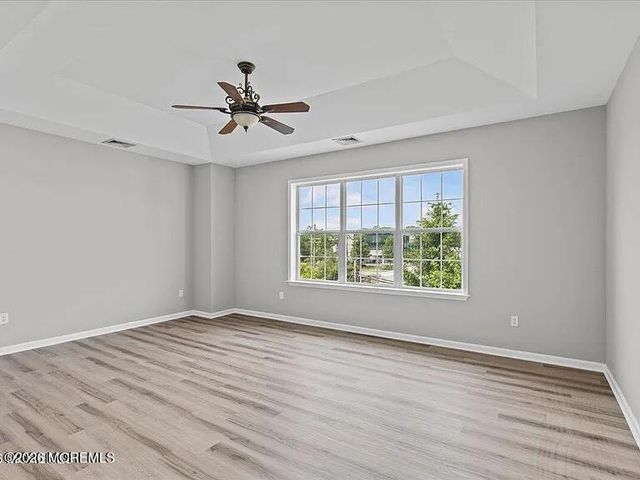 136 Mill Pond Way, Eatontown, NJ 07724