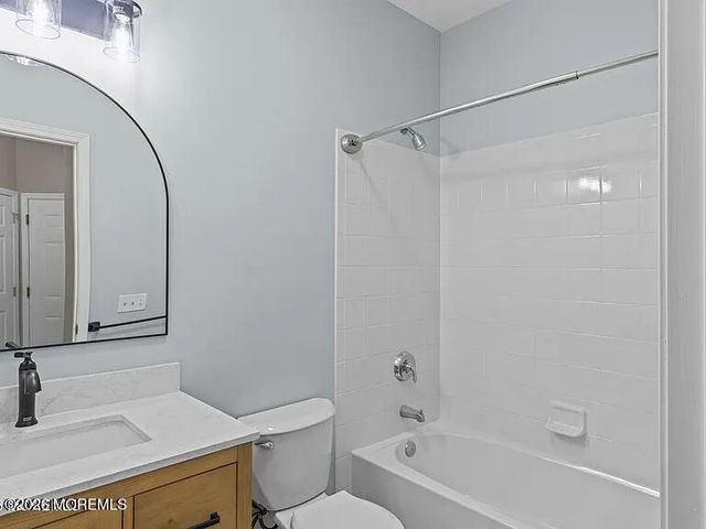 136 Mill Pond Way, Eatontown, NJ 07724