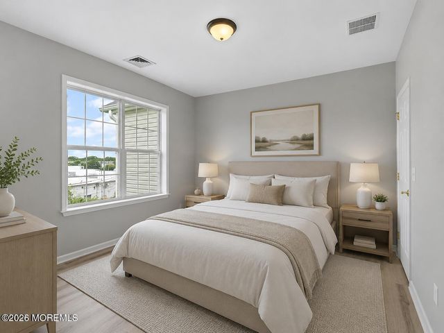 136 Mill Pond Way, Eatontown, NJ 07724