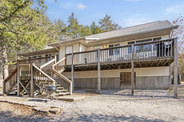 152 & 154 Deep Water Circle, Reeds Spring, MO 65737