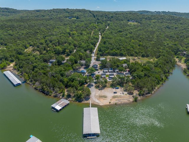152 & 154 Deep Water Circle, Reeds Spring, MO 65737