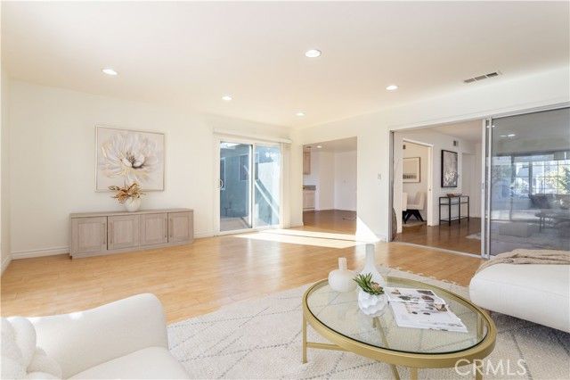 11144 Haskell, Granada Hills (los Angeles), CA 91344