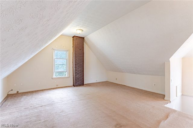 9913 Rosehill Avenue, Cleveland, OH 44104