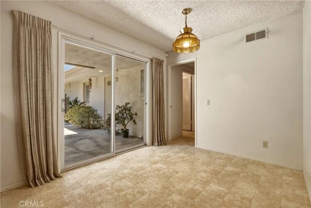 1716 Greenbriar Road, Glendale, CA 91207