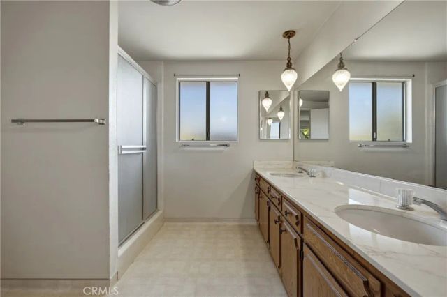1716 Greenbriar Road, Glendale, CA 91207