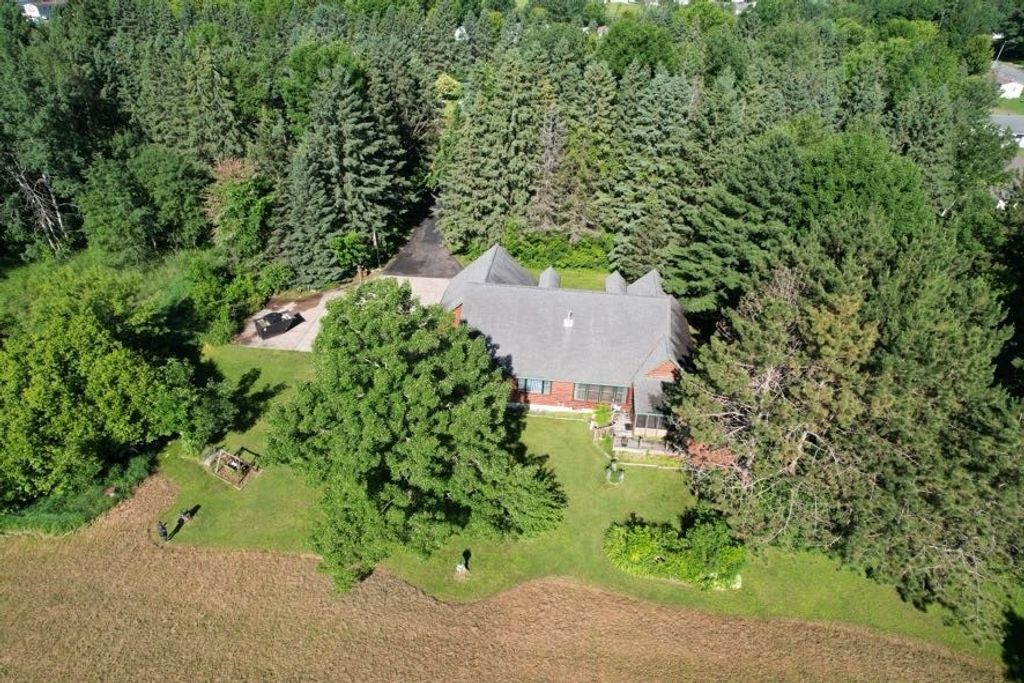 Image 36 of property listing at 772 5th Ave., Cumberland, WI 54829