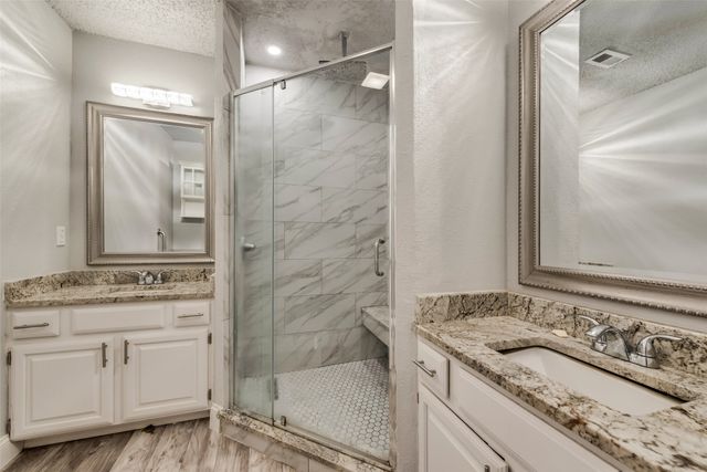 1002 Canary Lane, Mansfield, TX 76063