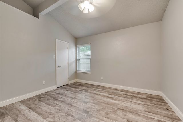 1002 Canary Lane, Mansfield, TX 76063