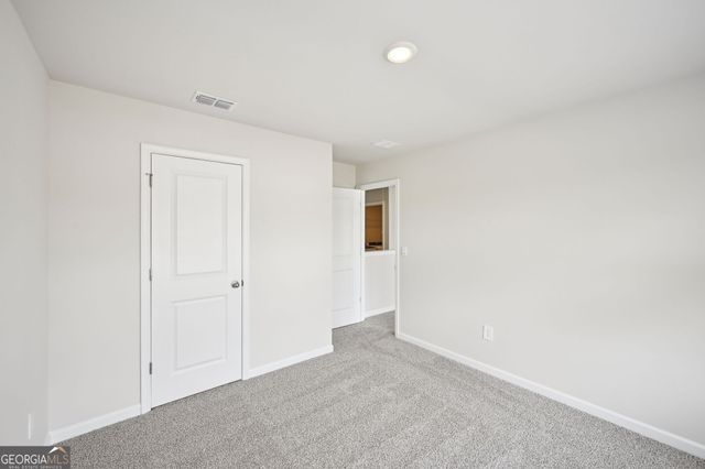 64 Bur Oak Boulevard, Dawsonville, GA 30534