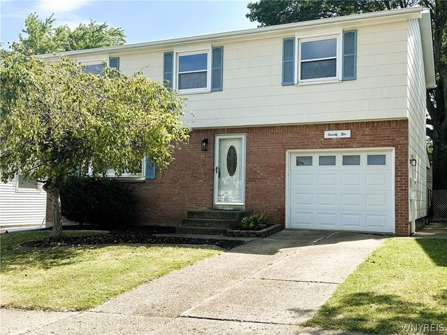 75 Caprice Drive, Cheektowaga, NY 14227