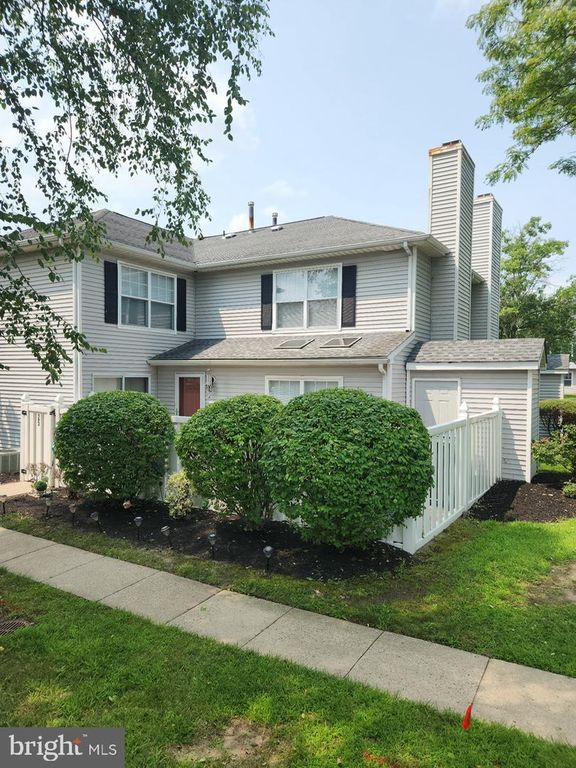 25 CARAWAY CT, WEST DEPTFORD, NJ 08086 — photo 2