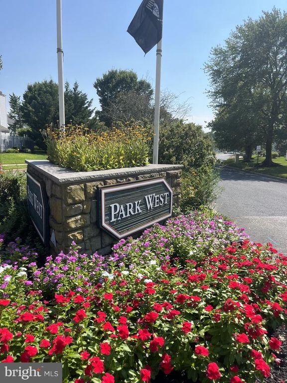 25 CARAWAY CT, WEST DEPTFORD, NJ 08086 — photo 3