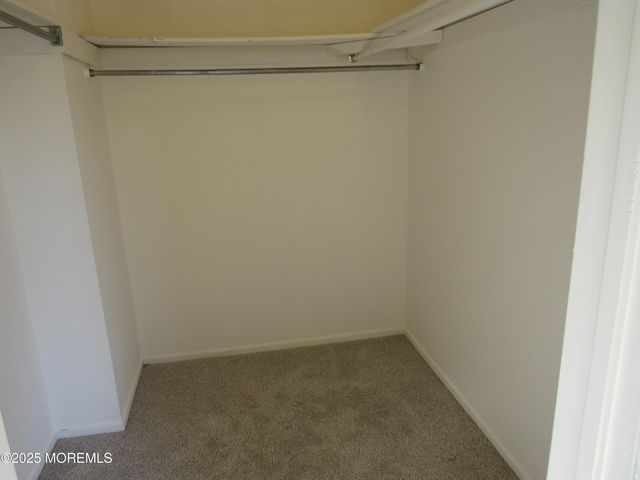 32 Lafayette Court, North Brunswick, NJ 08902