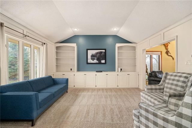 20414 Crickett Lane, Lenexa, KS 66220