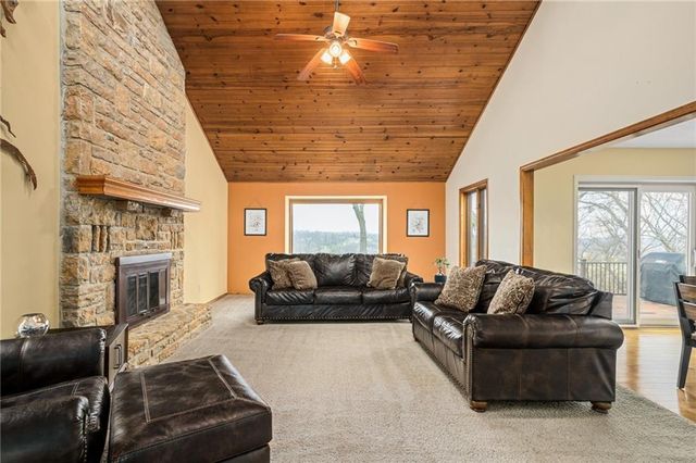 20414 Crickett Lane, Lenexa, KS 66220