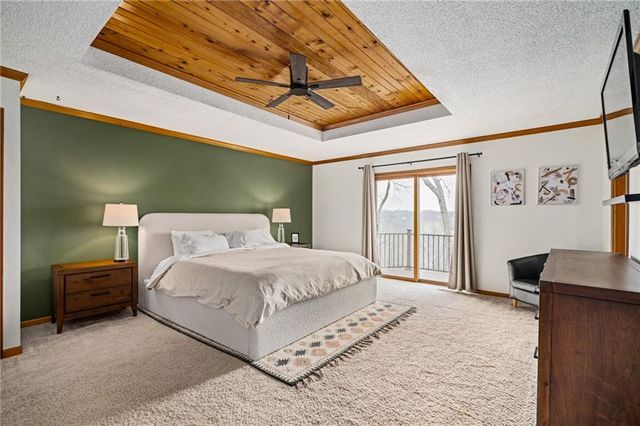 20414 Crickett Lane, Lenexa, KS 66220