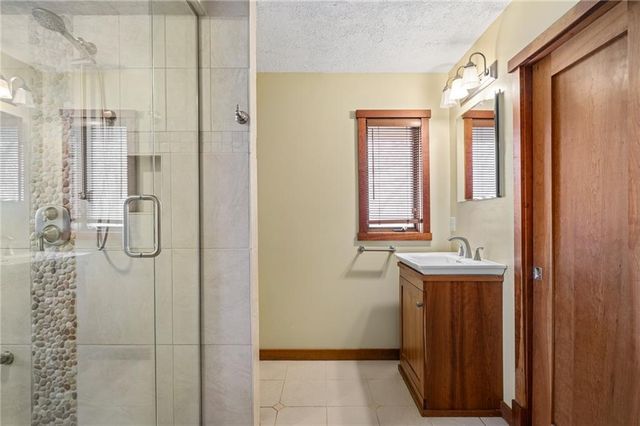 20414 Crickett Lane, Lenexa, KS 66220