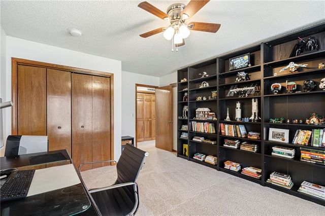 20414 Crickett Lane, Lenexa, KS 66220