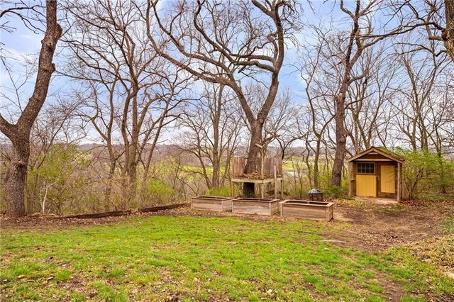 20414 Crickett Lane, Lenexa, KS 66220