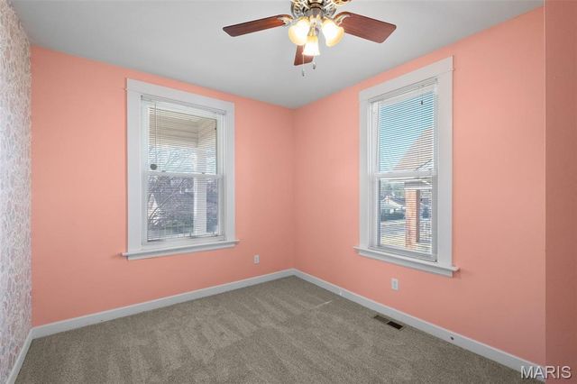 8925 Argyle Avenue, Overland, MO 63114