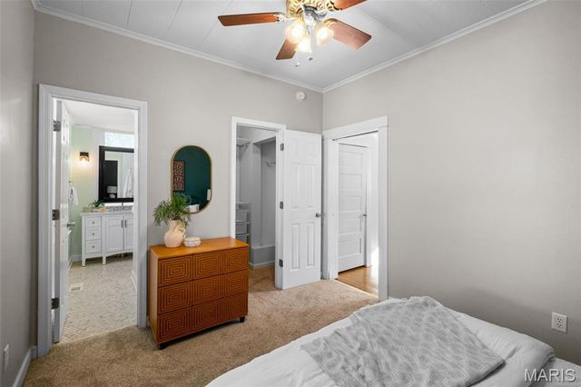 8925 Argyle Avenue, Overland, MO 63114