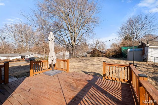 8925 Argyle Avenue, Overland, MO 63114