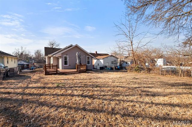 8925 Argyle Avenue, Overland, MO 63114