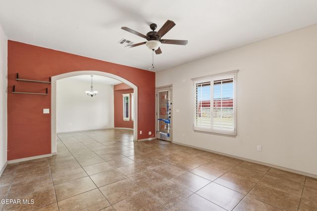 14698 JESUS ALMEIDA, El Paso, TX 79938