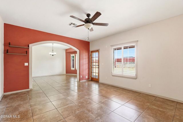 14698 JESUS ALMEIDA, El Paso, TX 79938