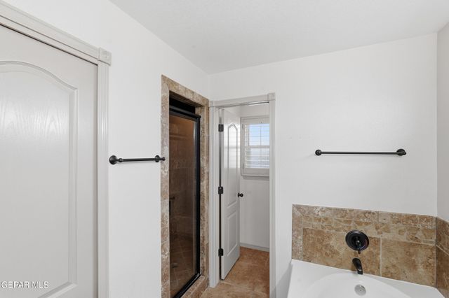 14698 JESUS ALMEIDA, El Paso, TX 79938