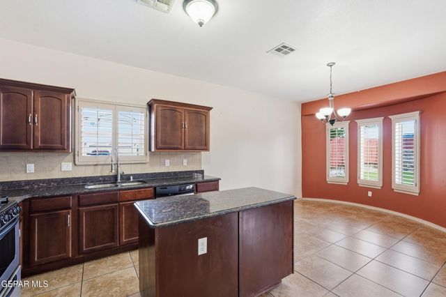 14698 JESUS ALMEIDA, El Paso, TX 79938