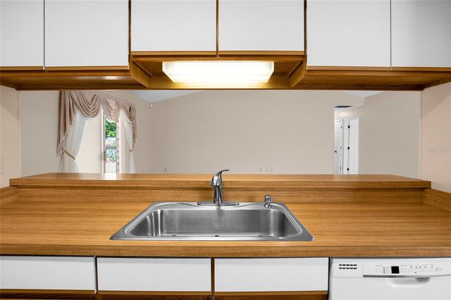 19 BARRINGTON DRIVE, Palm Coast, FL 32137