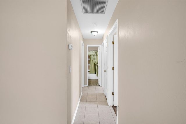 19 BARRINGTON DRIVE, Palm Coast, FL 32137