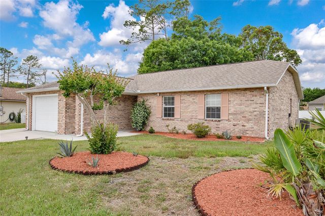 19 BARRINGTON DRIVE, Palm Coast, FL 32137